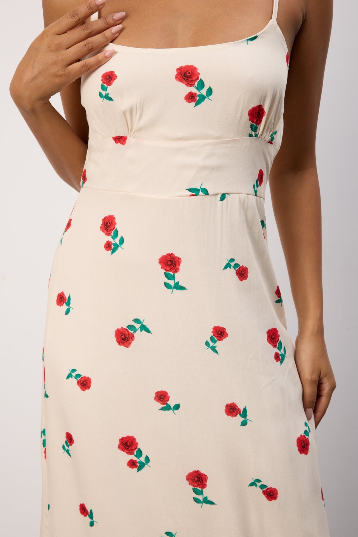 ALVA SCARLET BLOOM